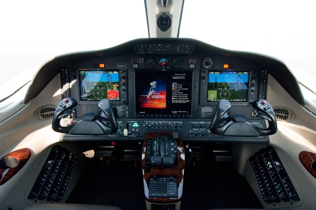 Cockpit - Citation Mustang